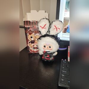 Gothic Lolita Bunny: Momo Whisperveil - Baby Three Hot Topic Exclusive